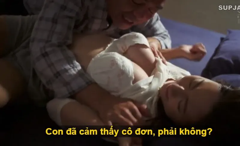 Thấy con trai mải mê lao vào công việc khiến bạn gái con trai cô đơn lẻ loi, bố chồng liều lĩnh đè bẹp con dâu.