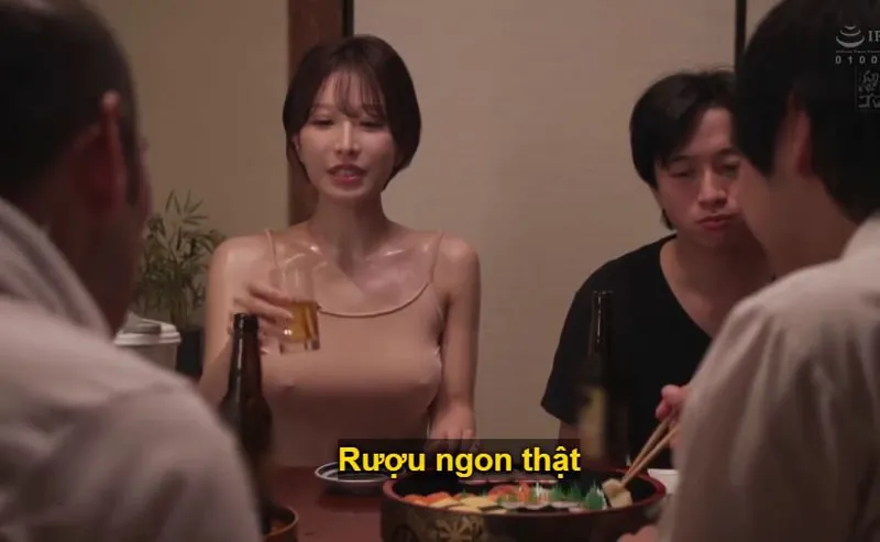Bà xã gạ quan hệ cả gia đình anh xã vì người chồng dẫn về quê rồi bỏ bê nứng lồn sml